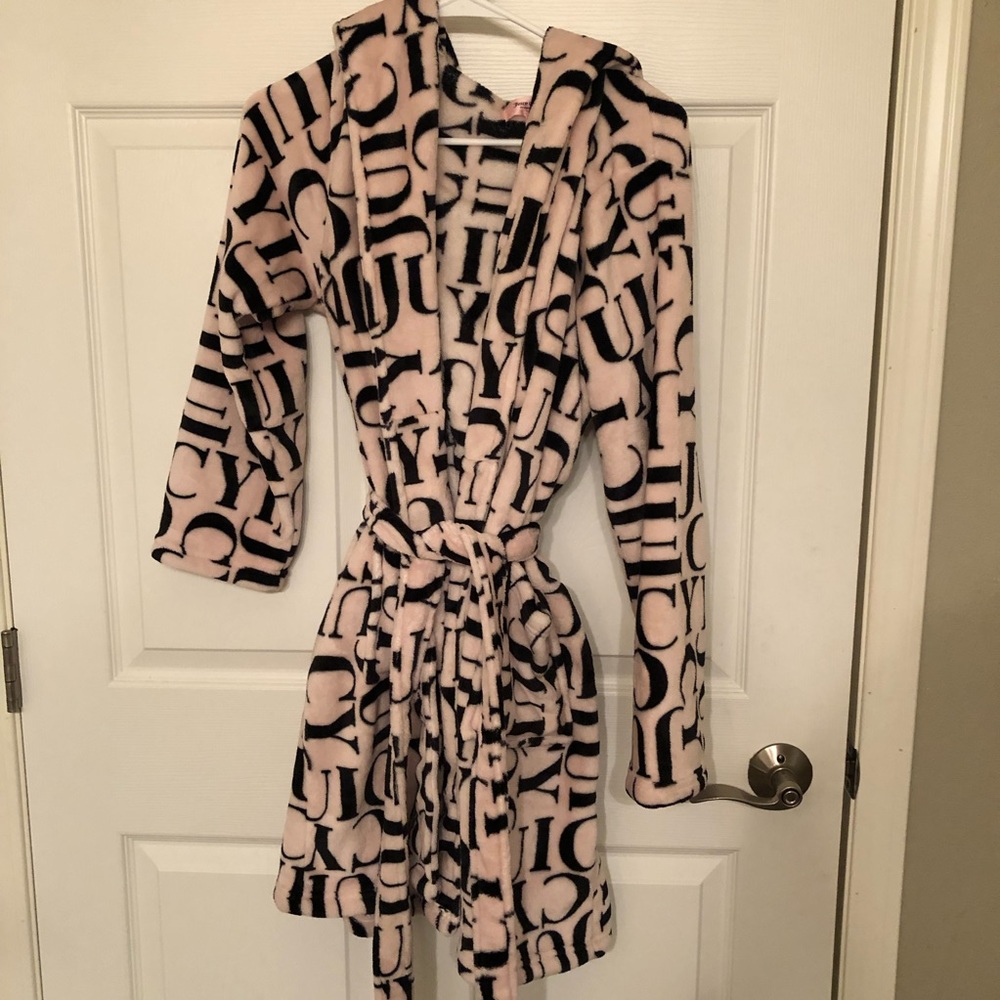 Juicy Couture pink bathrobe